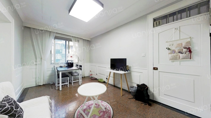 车站路老小区二手房实景图