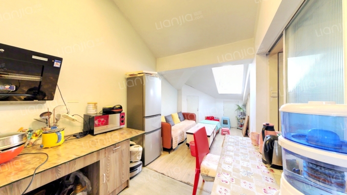 建设路二手房实景图