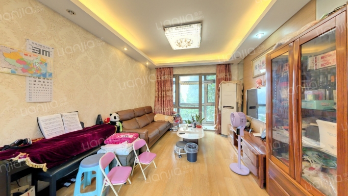 长阳半岛3号院二手房实景图