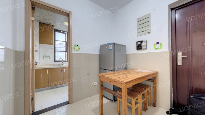 新风丽都北苑二手房实景图