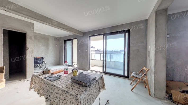 中梁湖栖云庐二手房实景图