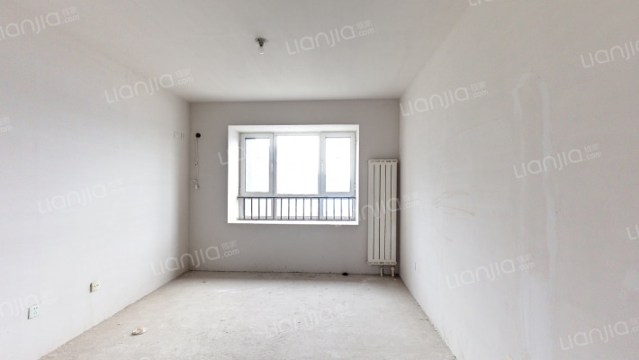 大运河孔雀城英国宫四期二手房实景图