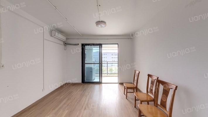 东鲁世家二手房实景图