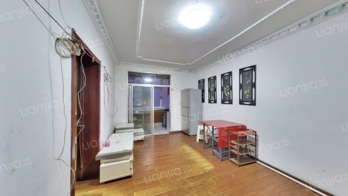 建林小区二手房实景图