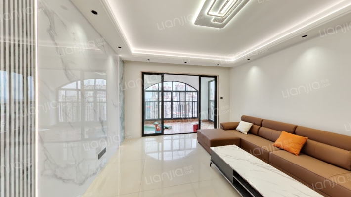 龙光普罗旺斯郁金香二手房实景图