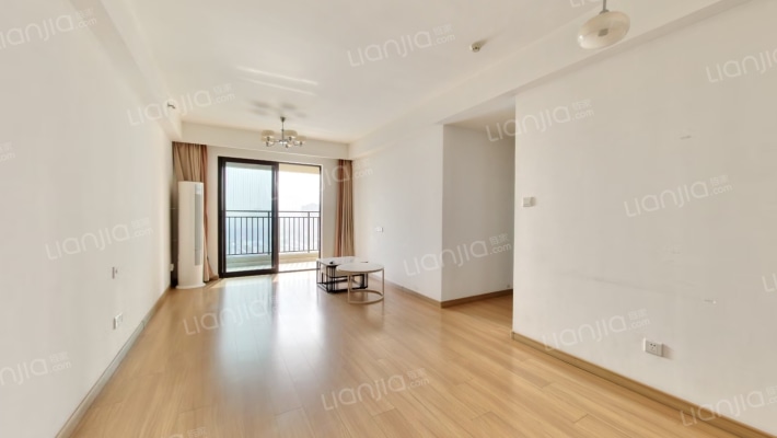 世茂云锦瑰海园二手房实景图