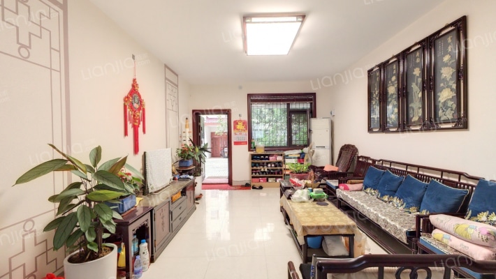 县乡管理所家属院二手房实景图