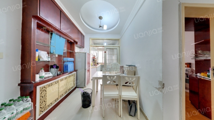 名贵山庄青年公寓二手房实景图