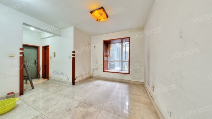 龙腾花园二手房实景图