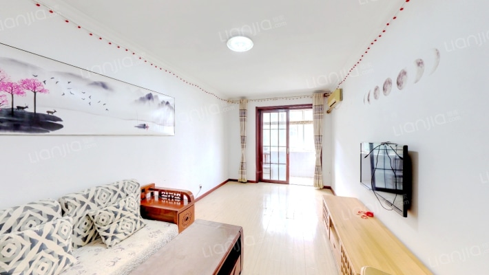 小梁庄街261号二手房实景图