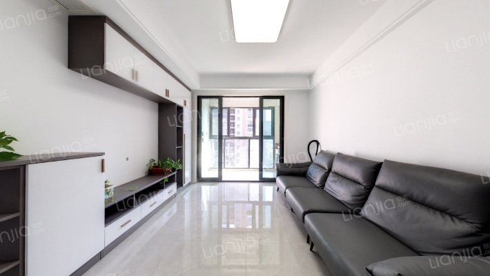 水韵花都三期北组团二手房实景图