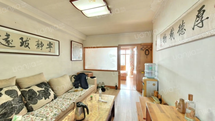 槐底供销社宿舍二手房实景图