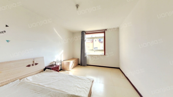 花园里二手房实景图