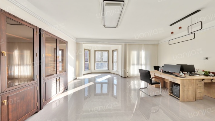 贝肯山香柏园二手房实景图