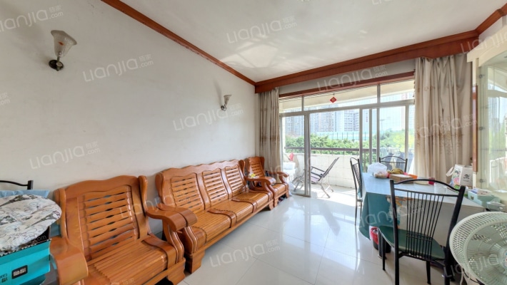 南宁农工商青山小区二手房实景图