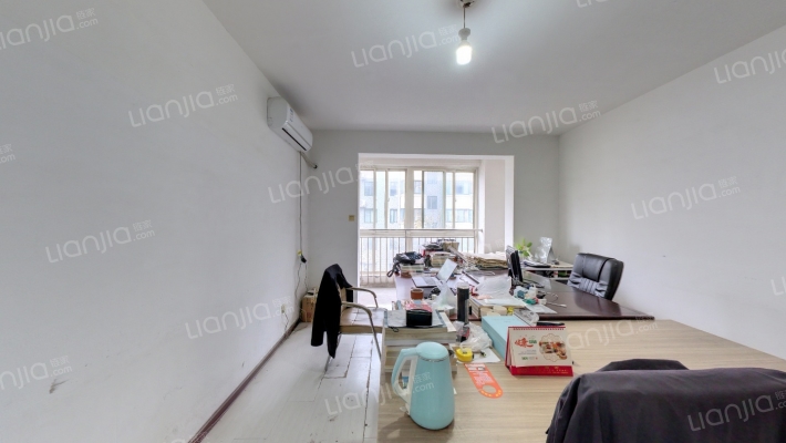 远景花园勃楠苑二手房实景图