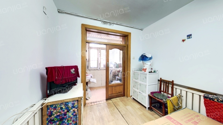 吉炭小区二手房实景图