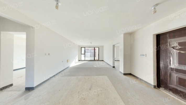 鑫江水青花都观山二手房实景图