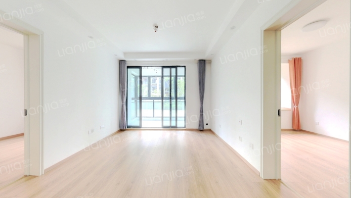 源长花园二手房实景图