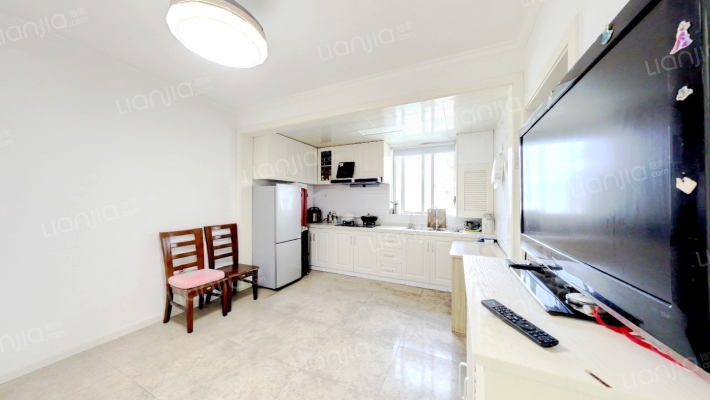 海三小区二手房实景图