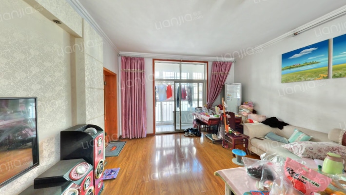 丽景雅苑南区二手房实景图