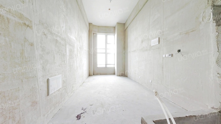 龙湖滟澜星座二手房实景图