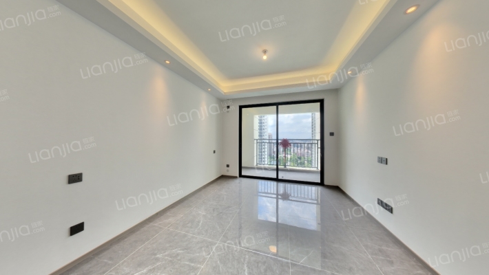 龙湖江与城二手房实景图