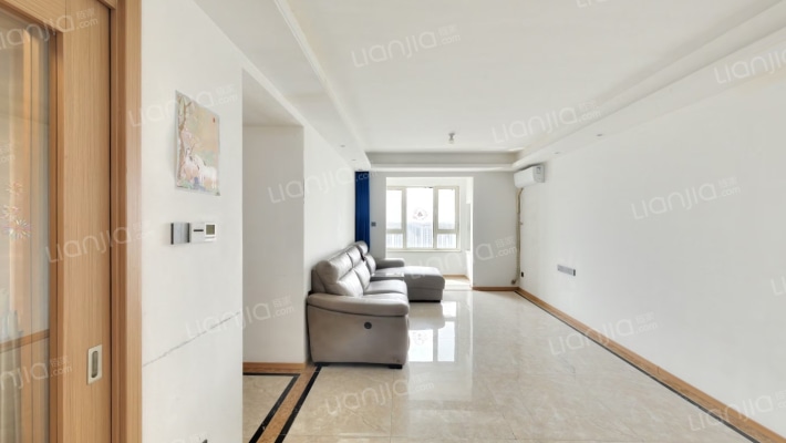 美的旭辉翰悦府二手房实景图