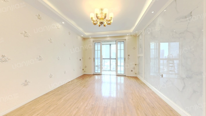 春天里二手房实景图