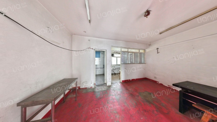 省建储运站宿舍二手房实景图