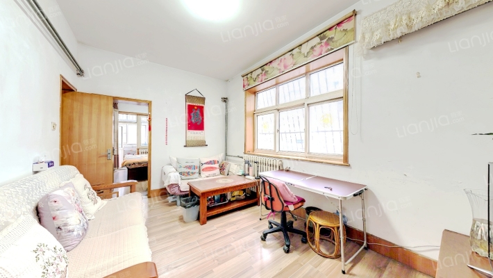 海尔小区二手房实景图