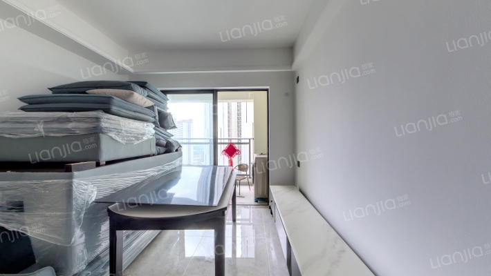 万科深业湾中新城二手房实景图