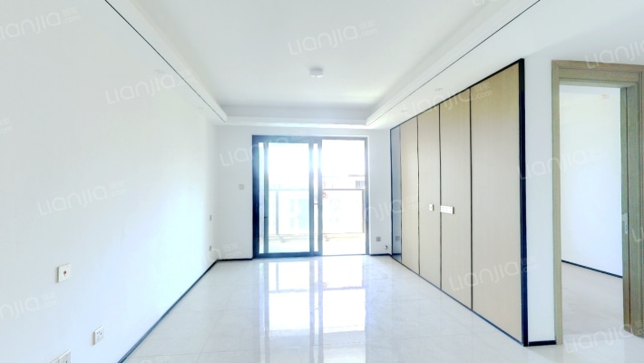 中海凤熙名邸二手房实景图