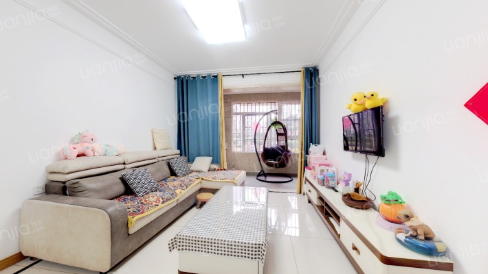 中南樾府二手房实景图