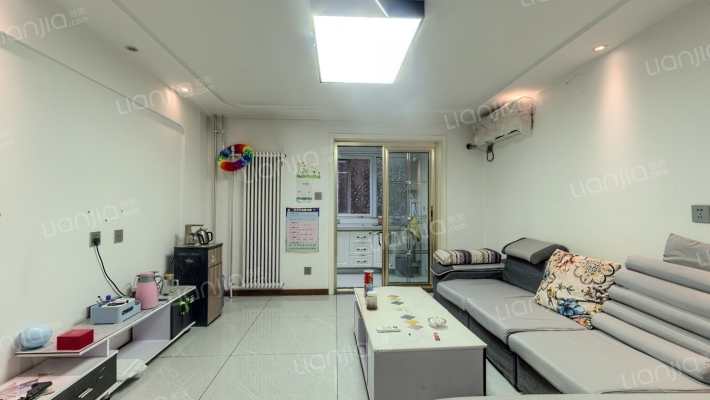 西旅逸都二手房实景图