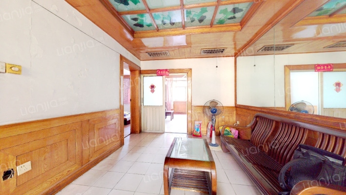 矿机小区二手房实景图