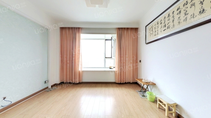 立达青年郡二手房实景图