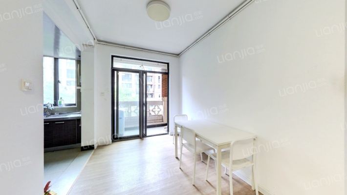 金融家二手房实景图