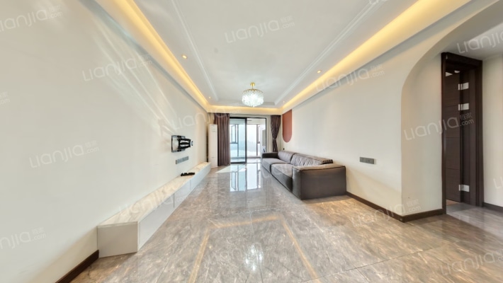 怡心湖岸一期二手房实景图