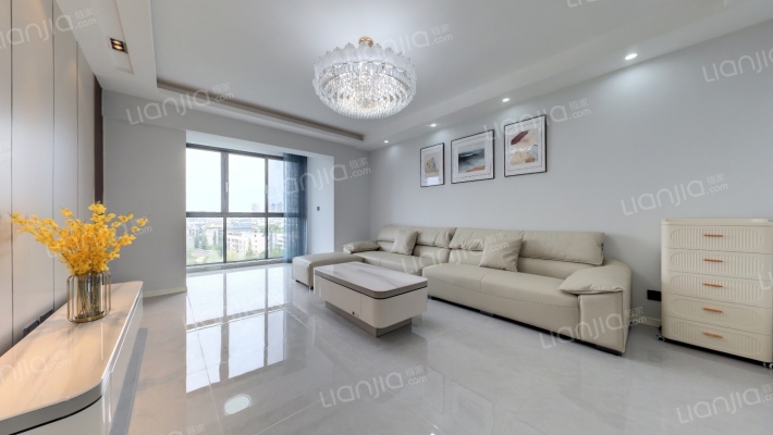 柳城丽江苑二手房实景图