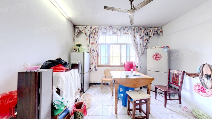 飞燕小区二手房实景图