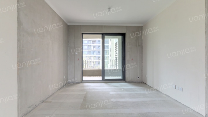 正弘公园毓秀二手房实景图