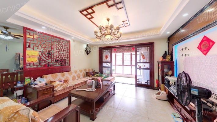 卓越蔚蓝海岸二期二手房实景图