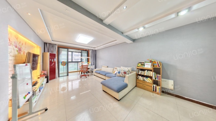 春江左岸二手房实景图