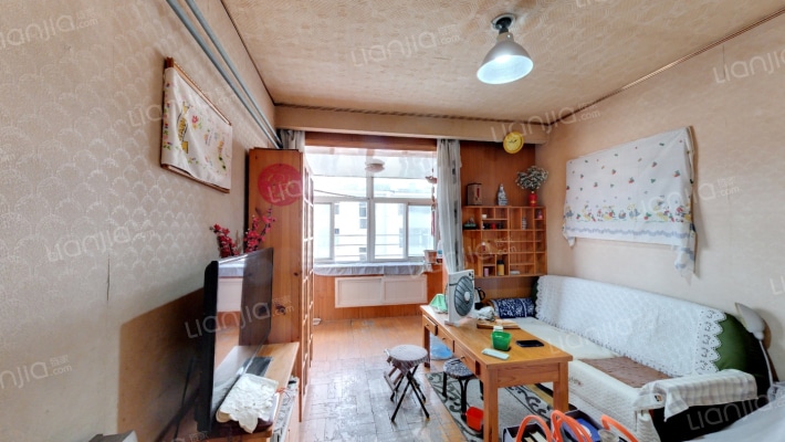 青岛油漆厂宿舍二手房实景图