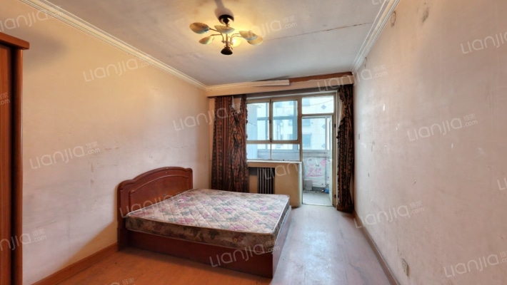 富强小区沁舒园二手房实景图