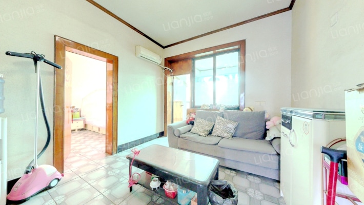 成钢新小区二手房实景图