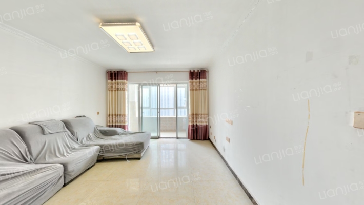 德丰麦卡伦二手房实景图