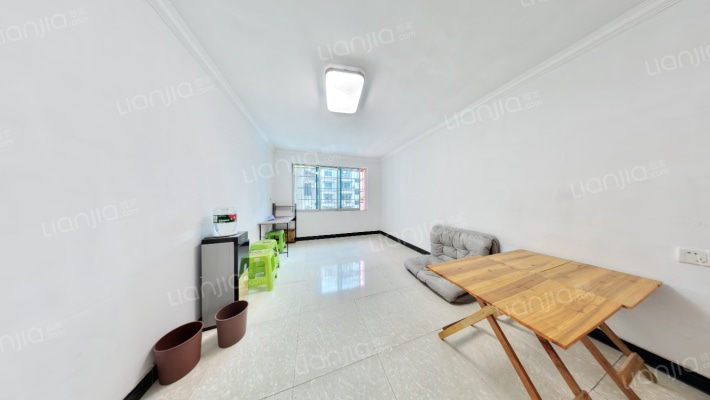 华联小区二手房实景图