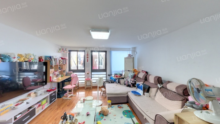 东景国际二手房实景图